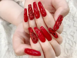 ネイル nailsalon Mirrorのネイルデザイン