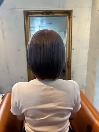 ショート カラー corona hairdesign KAZUE MAEDA所属・マエダ カズエ🫶 coronahairのヘアスタイル