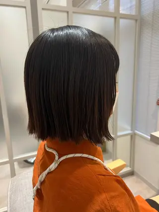 ショート カラー 暗髪カラー🫐パーマ おくだりんかのヘアスタイル