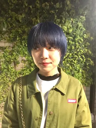 ショート カラー ハイトーン/レイヤー /ウルフ⭐️永田⭐️のヘアスタイル