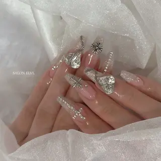 ネイル SALON ELVI.所属・SALON ELVI.のネイルデザイン