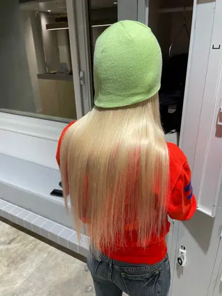 ロング カラー 🪸ハイトーンカラー エクステmisakiのヘアスタイル