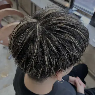 ミディアム カラー メンズ RACCOON.TOKYO 渋谷店所属・メンズカット特化🐺 ウルフ[店長]置塩祥のヘアスタイル