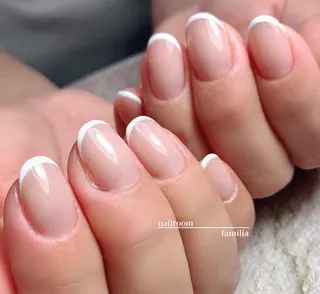 ネイル -nailroom- familiaのネイルデザイン