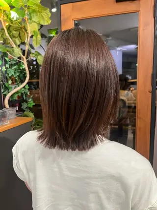 ミディアム 友 美海のヘアスタイル