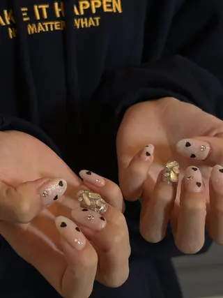 ネイル vinaka所属・趙 美伶のネイルデザイン