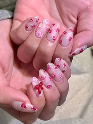 ネイル BeautySalonMIYAVI所属・浅草MIYAVI クミのネイルデザイン