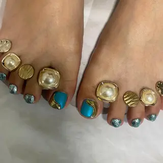 ネイル nail salon  amour所属・井上 優愛のネイルデザイン