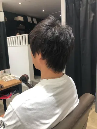 ショート メンズ 鈴村 大介のヘアスタイル