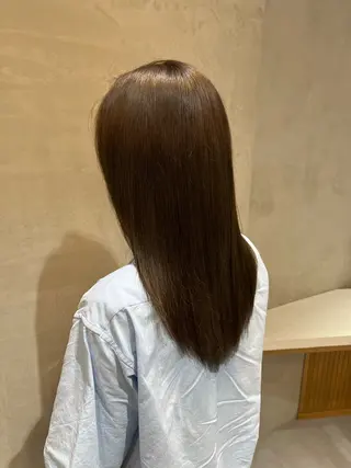 ミディアム カラー ate.所属・ate. kaoriのヘアスタイル