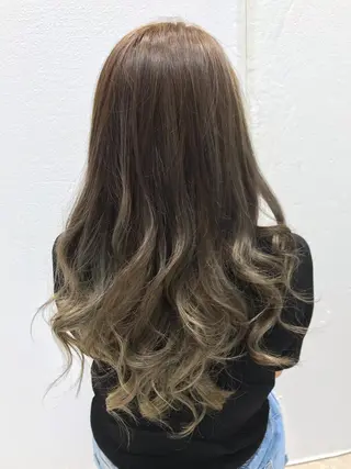 セミロング カラー 髪質改善カラーリスト /根本雄貴のヘアスタイル