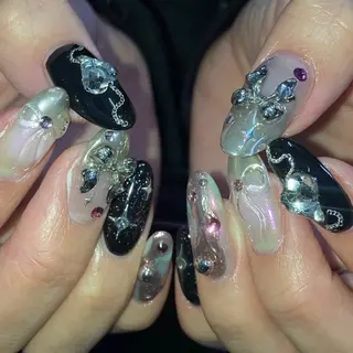 ネイル kana/モード ・グランジ⛓🎼のネイルデザイン