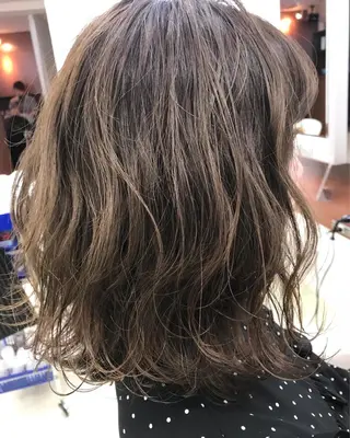 ロング 💫カットはなんでも 得意です✂️のヘアスタイル
