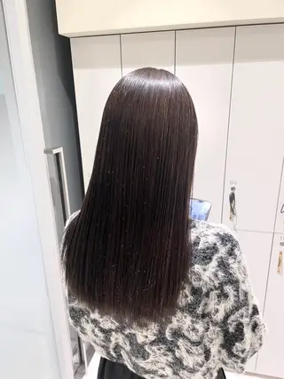 ロング カラー 小山田 愛美のヘアスタイル