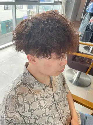 ミディアム パーマ メンズ 辻堂メンズ特化 YU-YAのヘアスタイル