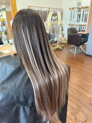 ロング ビューティーコレクション富士所属・髪質改善カラー/ KONATSUのヘアスタイル