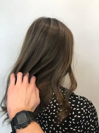 ロング 石毛 ひかるのヘアスタイル