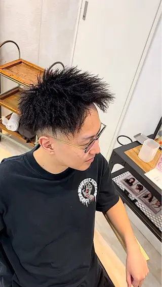 ショート パーマ メンズ Utata literie所属・嵯峨 大地/パーマ/ ハード系/特殊系のヘアスタイル