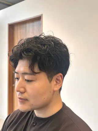 ショート パーマ メンズ EARTH大宮宮原店所属・ri kuのヘアスタイル