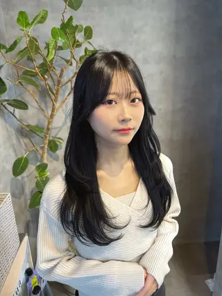 ロング カラー ヘアアレンジ レイヤー×透明感カラ ーHAYATOのヘアスタイル