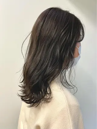 ミディアム 艶髪カラー& トリートメント　松村のヘアスタイル