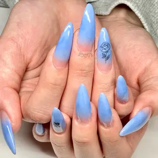 ネイル VOGUE ×SWANのネイルデザイン