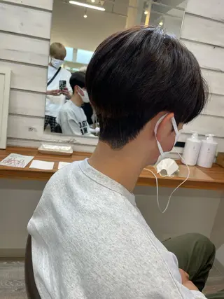 ショート パーマ メンズ 小林 崇雅　ダウンパーマのヘアスタイル