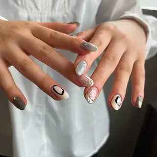 ネイル mano+所属・砂田 はるかのネイルデザイン
