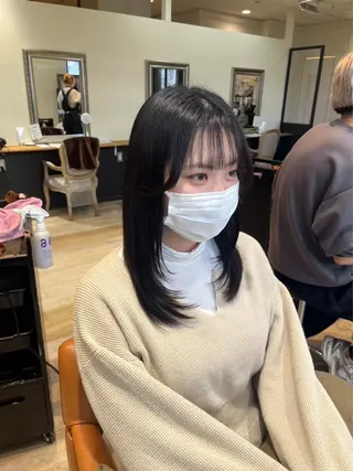 セミロング みゆ/カラー モデル募集中🎀🤍のヘアスタイル