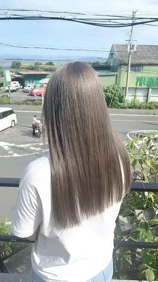 ロング カラー STRAAL所属・カラーモデル🩷 ゆうかのヘアスタイル