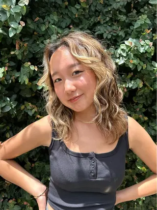 ミディアム パーマ ayano🍒パーマ 暖色カラーのヘアスタイル