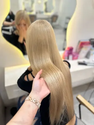 カラー 💎Aimi💎 ブリーチモデル募集中のヘアスタイル