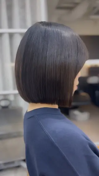 ショート SHU/レイヤー /韓国ヘアのヘアスタイル