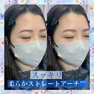 アイブロウ 🩷まつげまゆげ 耳ツボ🩷のマツエク・マツパデザイン