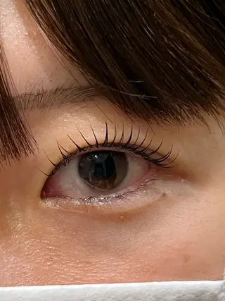 マツエク・マツパ Cure所属・三澤 朱里の眉毛・アイブロウイメージ