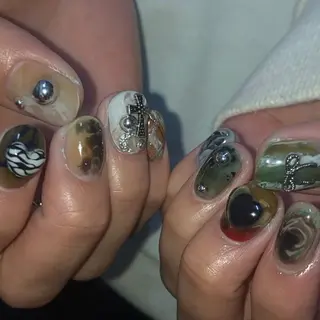 ネイル kana/モード ・グランジ⛓🎼のネイルデザイン