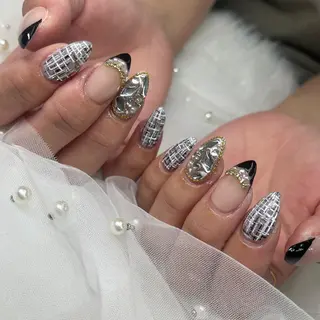 ネイル tener 🖤yua🖤のネイルデザイン