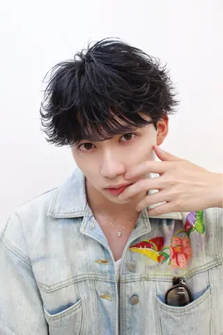 メンズ AITOKYO 天神大名所属・匠/ショウ 曲がる縮毛矯正のヘアスタイル
