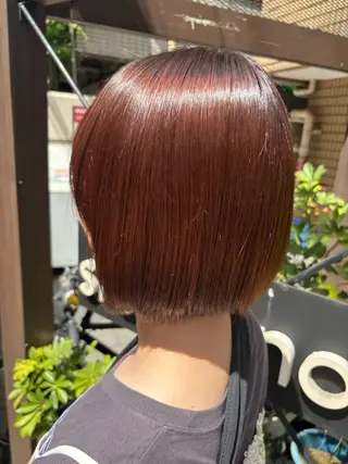 ショート カラー ✨デザインカラー✨髪 質改善🫧イツキ🍒のヘアスタイル