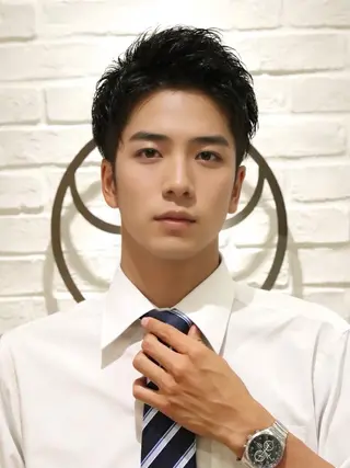 ショート 阿多 克昇のヘアスタイル