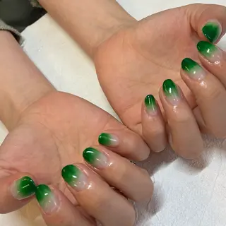 ネイル ジェヌインネイル 間宮のネイルデザイン