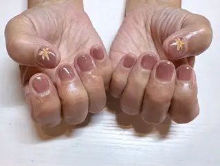 ネイル 美容室ピクシー所属・江藤 響子のネイルデザイン