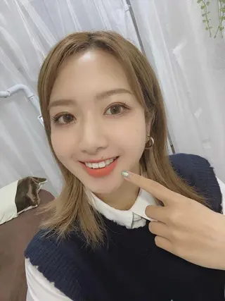 ネイル ヘアアレンジ メンズ マツエク・マツパ アイブロウ パーマ カラー ショート キッズ ライトビューティー 銀座本店のエステ・リラクイメージ