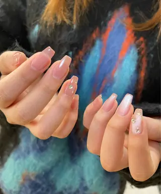 セミロング めぐみのネイルサロン 惠のネイルデザイン