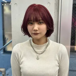 ショート カラー ✨うる艶/ブリーチ✨ 𝓡𝒖𝓷𝐚💋のヘアスタイル