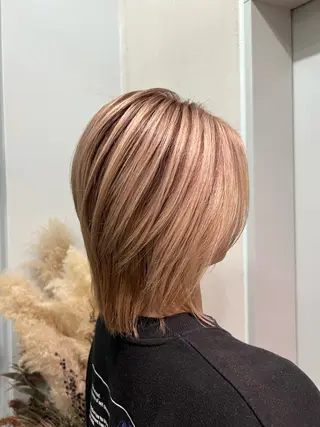 ミディアム カラー 透明感カラー/レイヤ ーhinata.のヘアスタイル