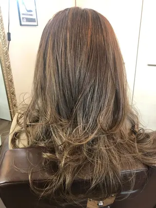 ロング カラー 🌺✨小川 友佳✨🌺のヘアスタイル