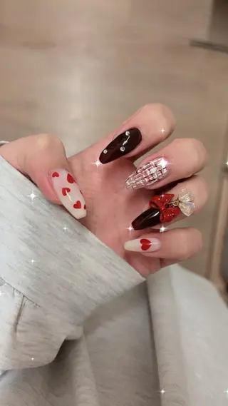 ネイル ToliyDeliy akemiのネイルデザイン