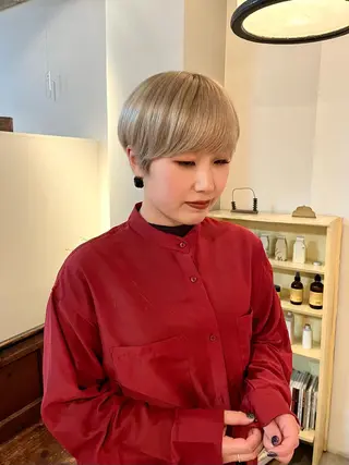 ショート カラー room3小出 奈央子のヘアスタイル