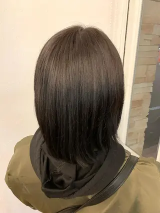 カラー 柴田 結衣のヘアスタイル